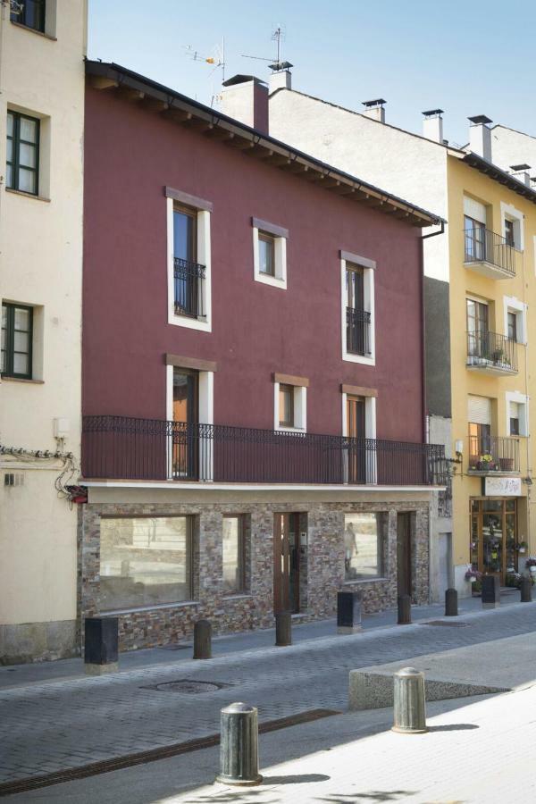 Edifici Herois Puigcerdà Dış mekan fotoğraf